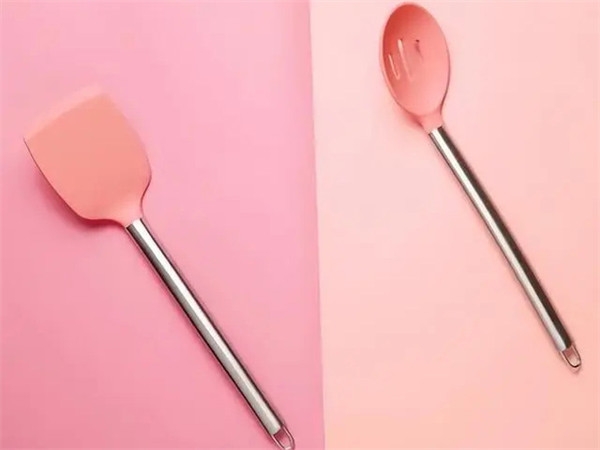 國內(nèi)對硅膠餐具銷售的GB4806標準是什么？